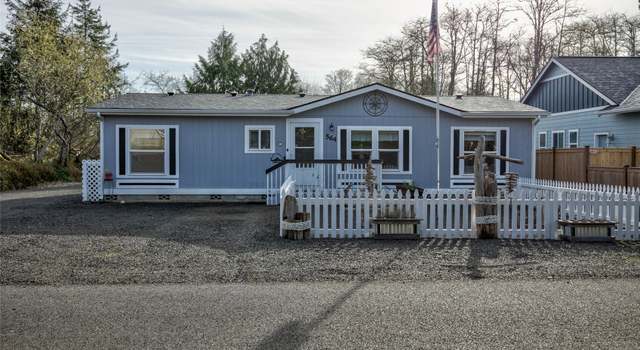 Photo of 564 Chenois Ave NE, Ocean Shores, WA 98569