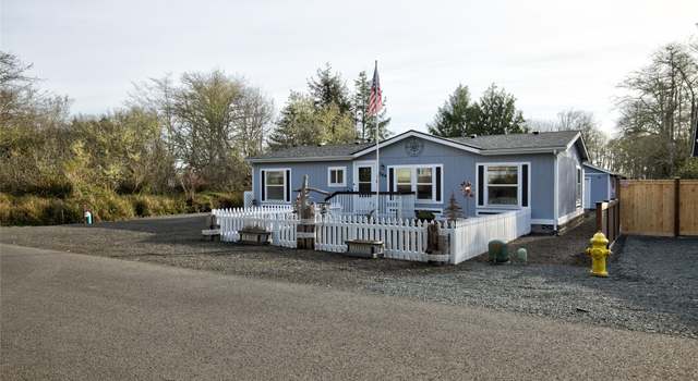 Photo of 564 Chenois Ave NE, Ocean Shores, WA 98569