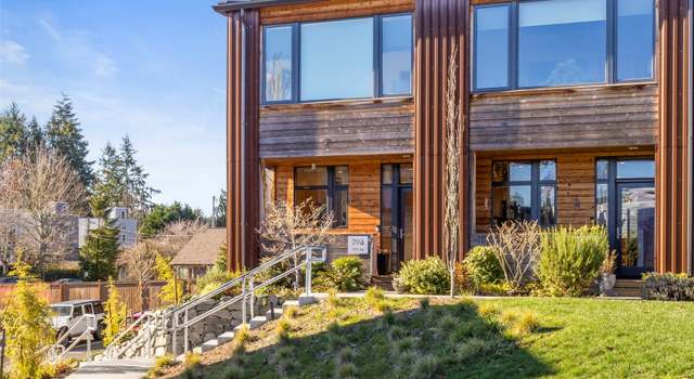 Photo of 203 Wills Ln NW, Bainbridge Island, WA 98110