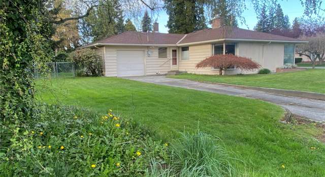 Photo of 2311 W Parkway Dr, Mount Vernon, WA 98273