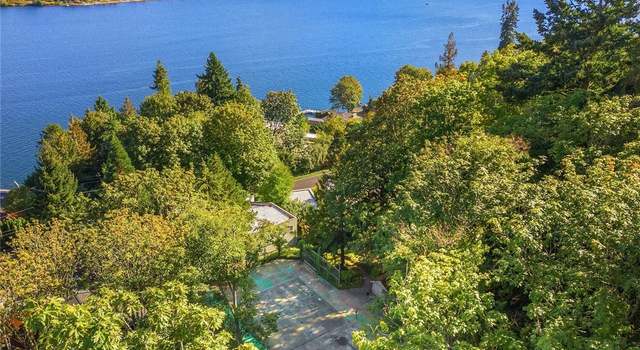 Photo of 7431 E Mercer Way, Mercer Island, WA 98040