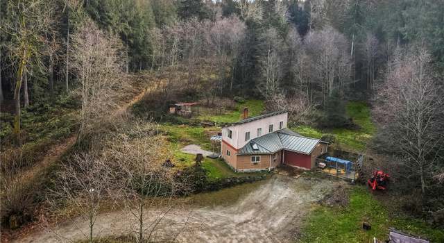 Photo of 22120 Gaspard Ln, Mount Vernon, WA 98274