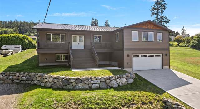 Photo of 670 Maplewood Loop, Oak Harbor, WA 98277