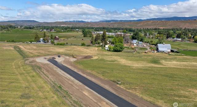 Photo of 861 Thorp Landing Ln, Thorp, WA 98946