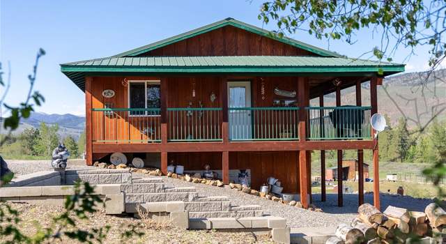 Photo of 3 Northcott Rd, Winthrop, WA 98862