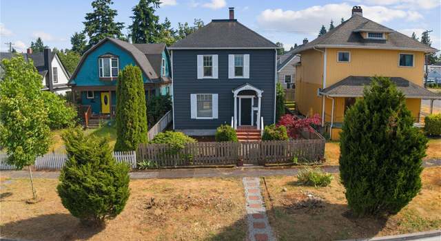 Photo of 422 S Wright Ave, Tacoma, WA 98418