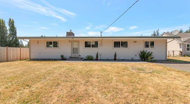 Photo of 967 Donald Ave, Oak Harbor, WA 98277