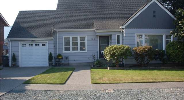 Photo of 705 Talcott St, Sedro Woolley, WA 98284