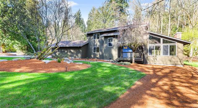 Photo of 15244 256th Ave SE, Issaquah, WA 98027