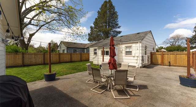 Photo of 4814 S Grove Pl, Tacoma, WA 98409