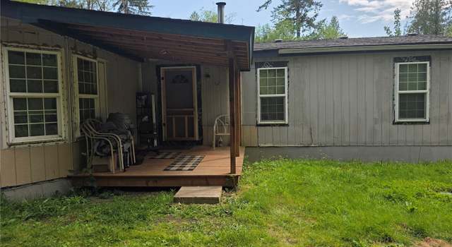 Photo of 2020 SE Oak Rd, Port Orchard, WA 98367