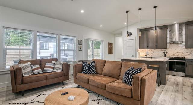 Photo of 793 Island Cir SE, Ocean Shores, WA 98569