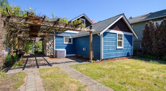 Photo of 1215 Elizabeth Ave, Bremerton, WA 98337