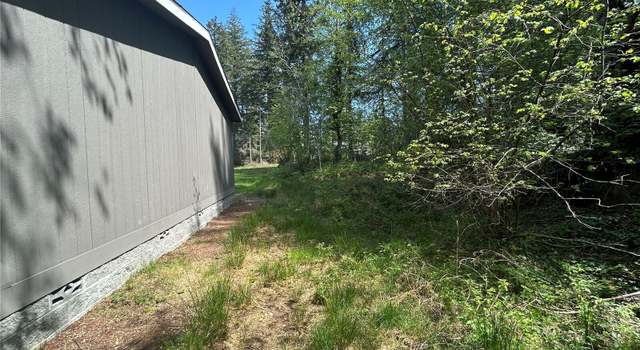 Photo of 381 E Timberlake Dr, Shelton, WA 98584