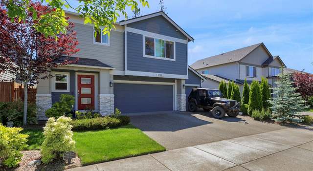 Photo of 8728 54th St NE, Marysville, WA 98270