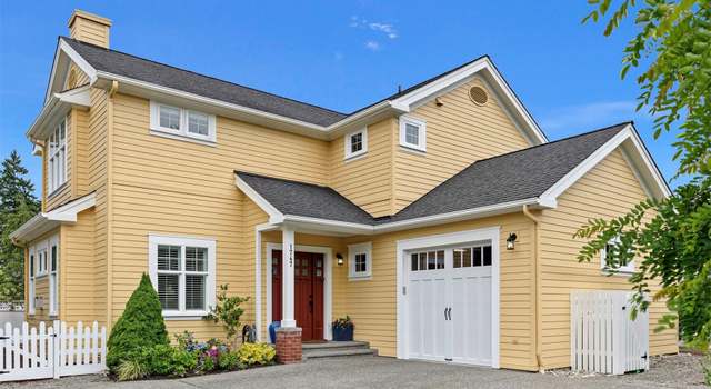 Photo of 1747 Parade Grounds Ave NE, Bainbridge Island, WA 98110