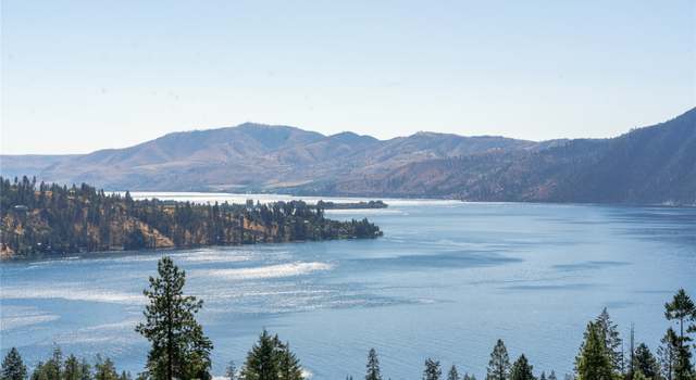 Photo of 416 McClosky Dr, Chelan, WA 98816