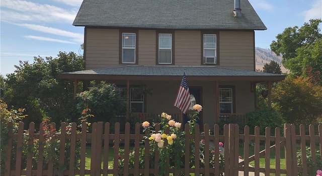 Photo of 332 E Wapato Ave, Chelan, WA 98816