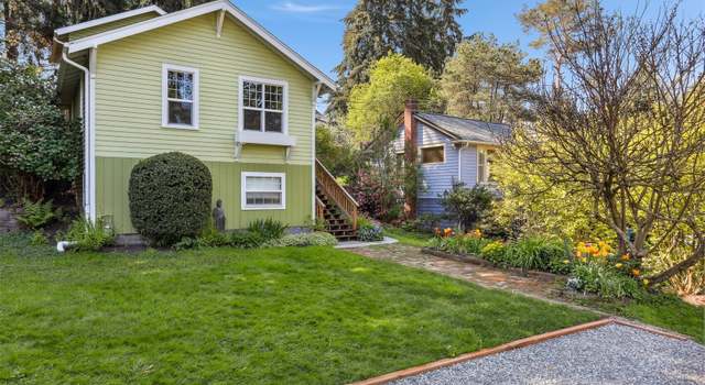 Photo of 2727 NE 103rd St, Seattle, WA 98125