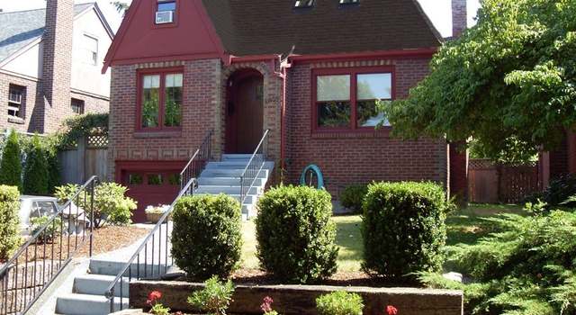 Photo of 5922 35th Ave SW, Seattle, WA 98126