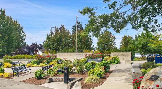 Photo of 518 Bell St #302, Edmonds, WA 98020