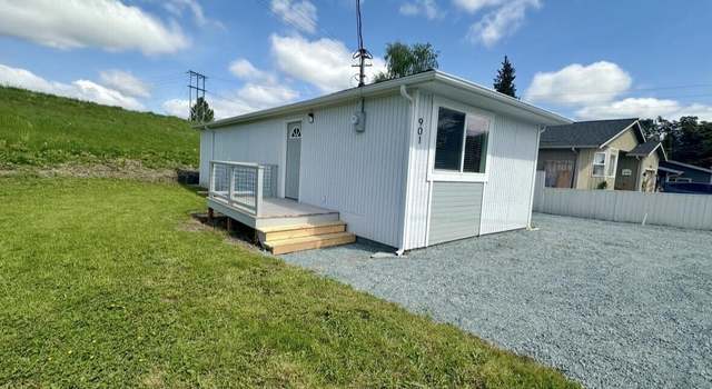 Photo of 901 W Hazel St, Mount Vernon, WA 98273