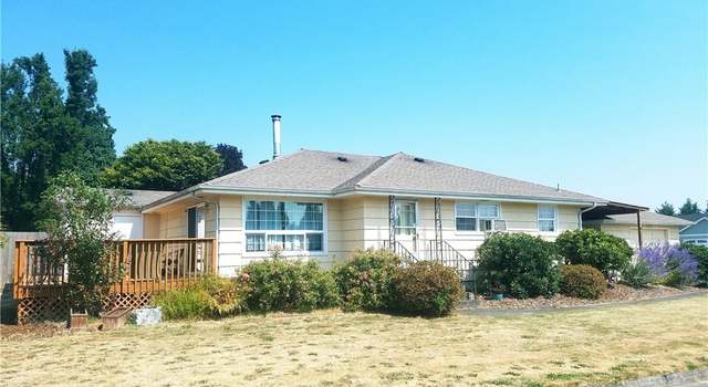 Photo of 1553 32nd Ave, Longview, WA 98632