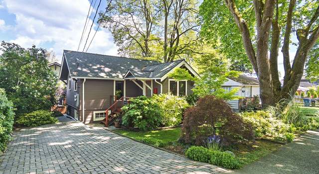 Photo of 8540 Interlake Ave N, Seattle, WA 98103