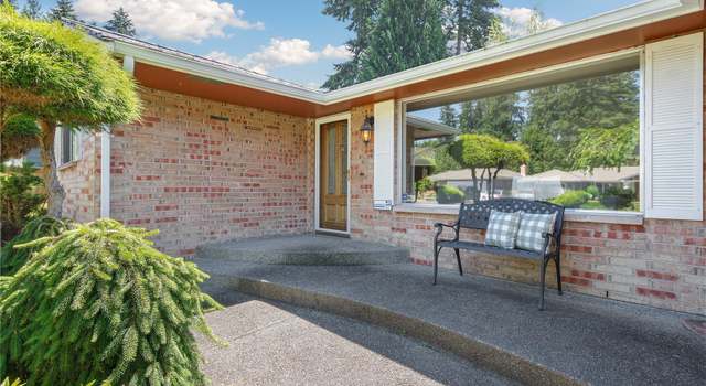 Photo of 7032 176th Pl SW, Edmonds, WA 98026