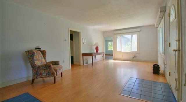Photo of 20020 Des Moines Memorial Dr, Seatac, WA 98198