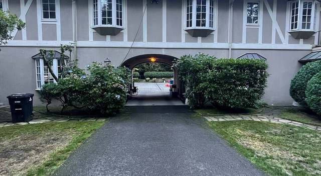Photo of 144 146 Moss Rd, Shoreline, WA 98177