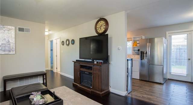 Photo of 21901 43rd Pl W, Mountlake Terrace, WA 98043