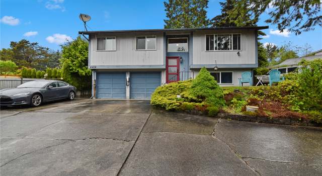 Photo of 4428 Bryce Dr, Anacortes, WA 98221