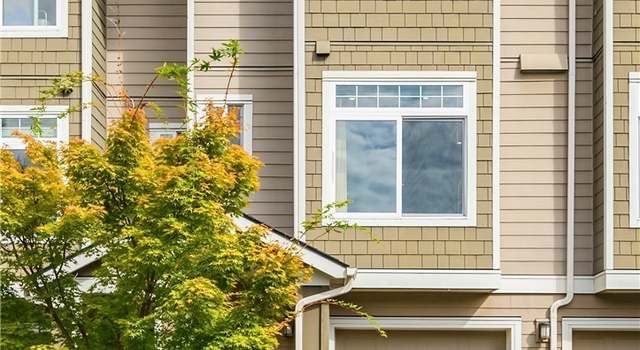Photo of 3500 E Lake Sammamish Pkwy SE Unit 4-104, Sammamish, WA 98075