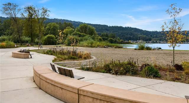 Photo of 3500 E Lake Sammamish Pkwy SE Unit 4-104, Sammamish, WA 98075