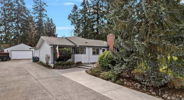 Photo of 1902 E Fir St, Mount Vernon, WA 98273