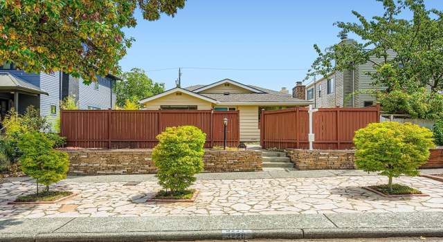 Photo of 3226 29th Ave W, Seattle, WA 98199