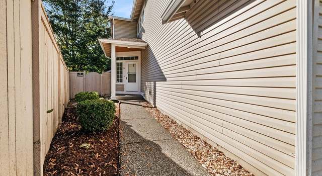 Photo of 11722 7th Ave SE Unit A, Everett, WA 98208