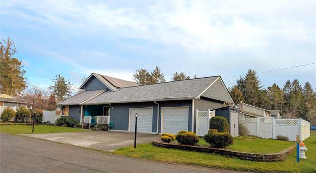 Photo of 417 W Elizabeth Ave, Westport, WA 98595