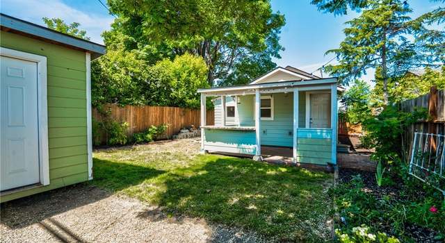 Photo of 1115 11th St, Anacortes, WA 98221