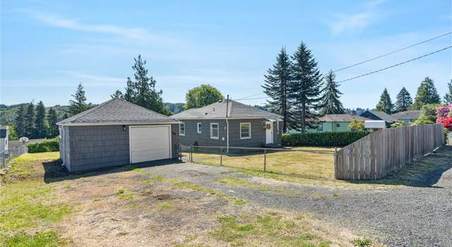 Photo of 2736 Riverview Dr, Aberdeen, WA 98520