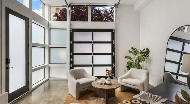 Photo of 623 Aloha St, Seattle, WA 98109