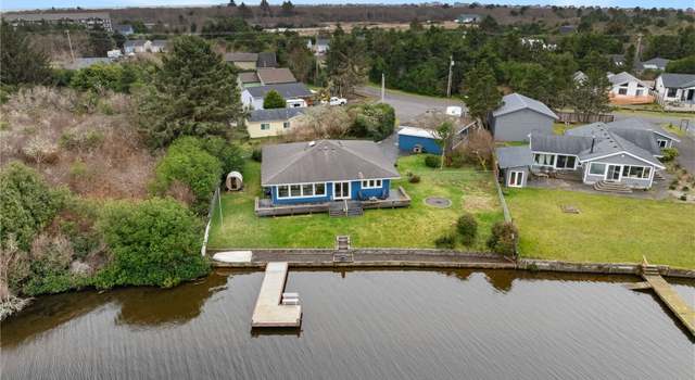 Photo of 972 Texmar St SW, Ocean Shores, WA 98569