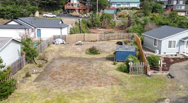 Photo of 31310 I St, Ocean Park, WA 98640
