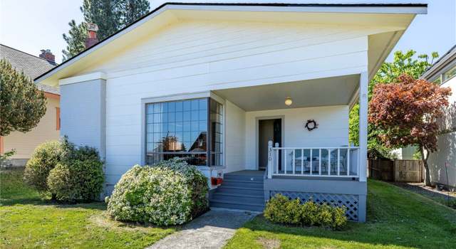Photo of 310 W 9th St, Port Angeles, WA 98362