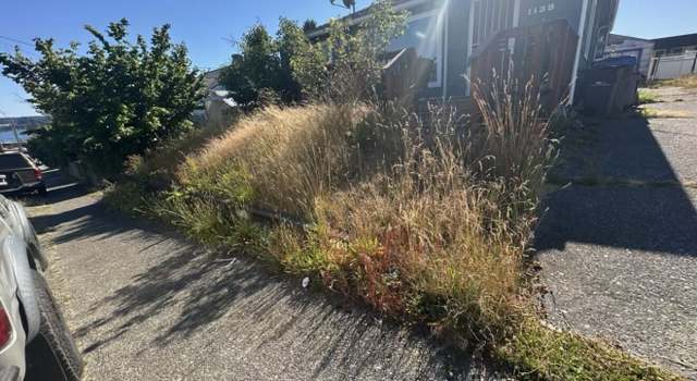 Photo of 1139 Pitt Ave, Bremerton, WA 98310