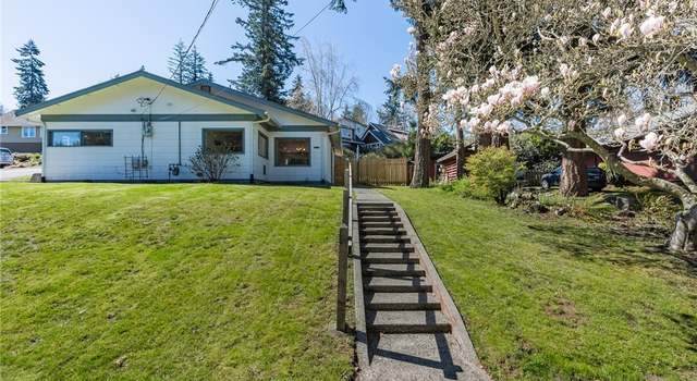 Photo of 2120 Old Lakeway Dr, Bellingham, WA 98229