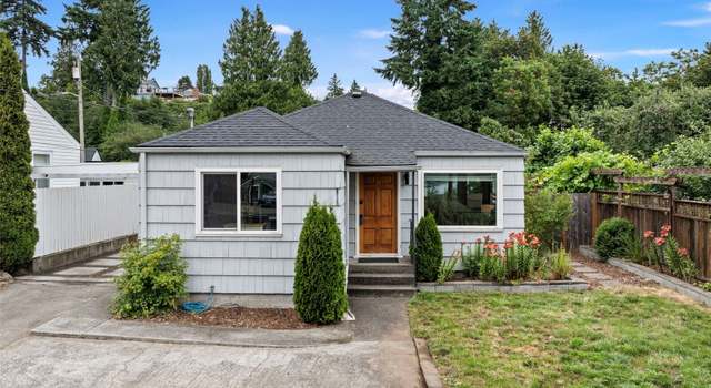 Photo of 815 S Summit Ave, Bremerton, WA 98312