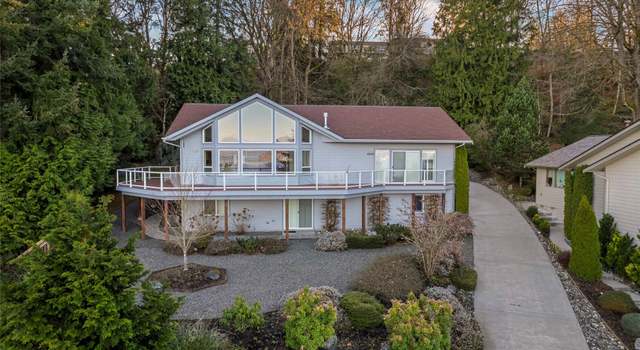 Photo of 4222 Mitchell Dr, Anacortes, WA 98221