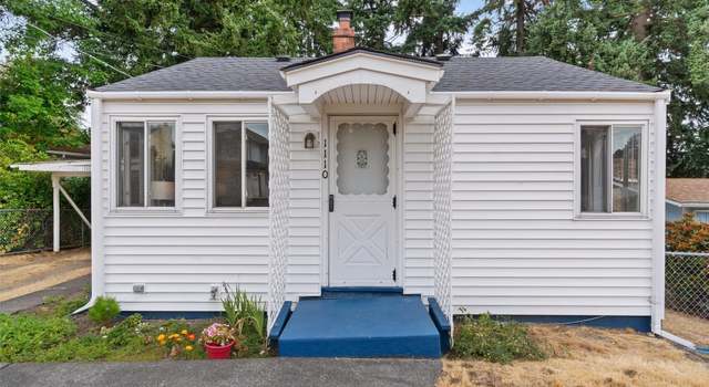 Photo of 1110 SW 116th St, Seattle, WA 98146
